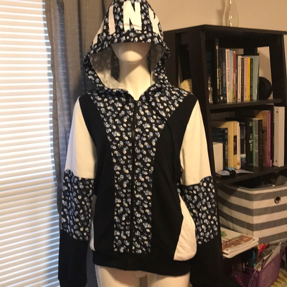 PINK Victoria's Secret Jackets & Blazers - NWT Floral PINK Zip Up Hoodie